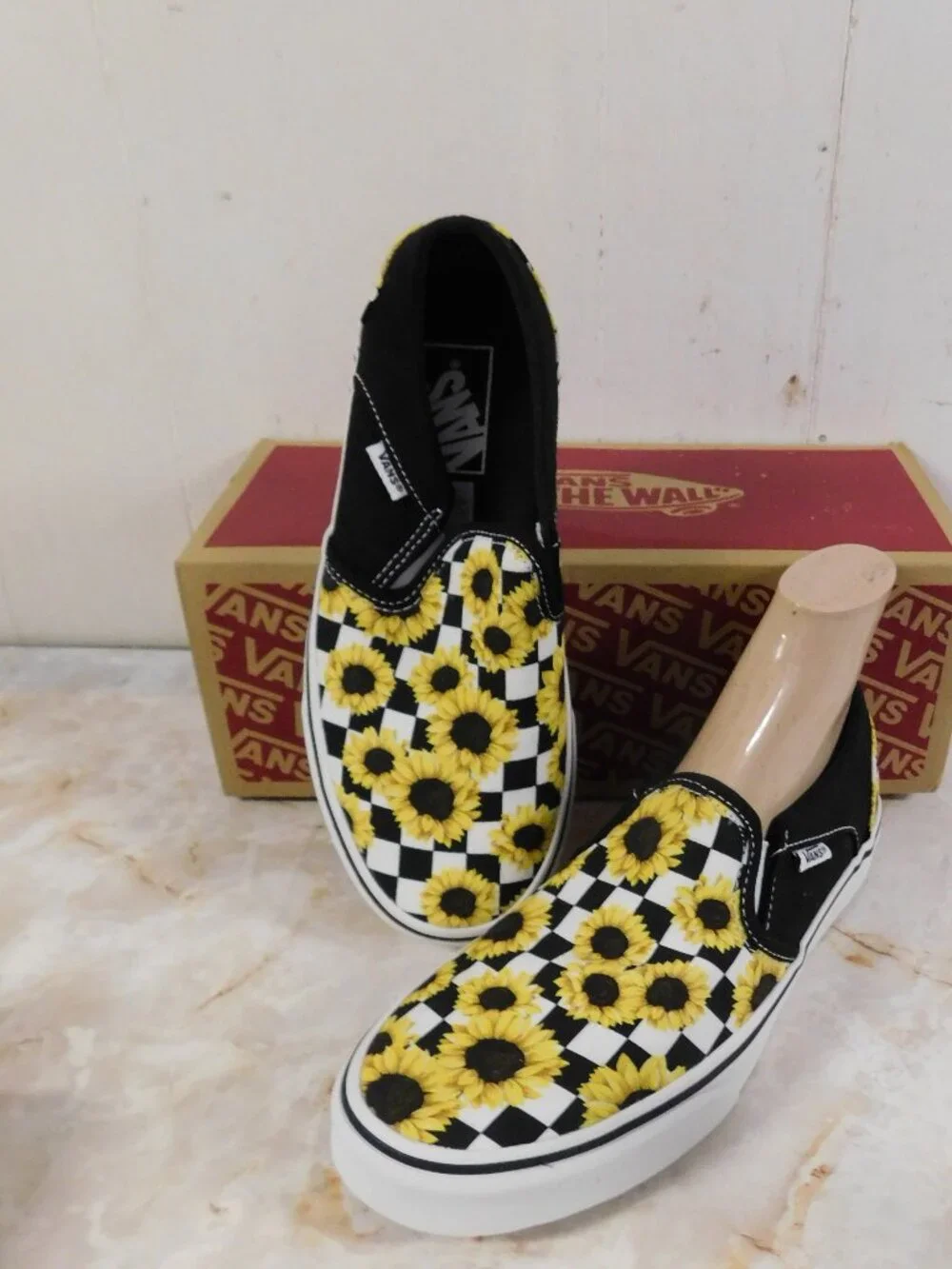 Vans Asher Sunflower Checker Shoes sz 7.5 New in Box M Width